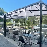Hotel Fama